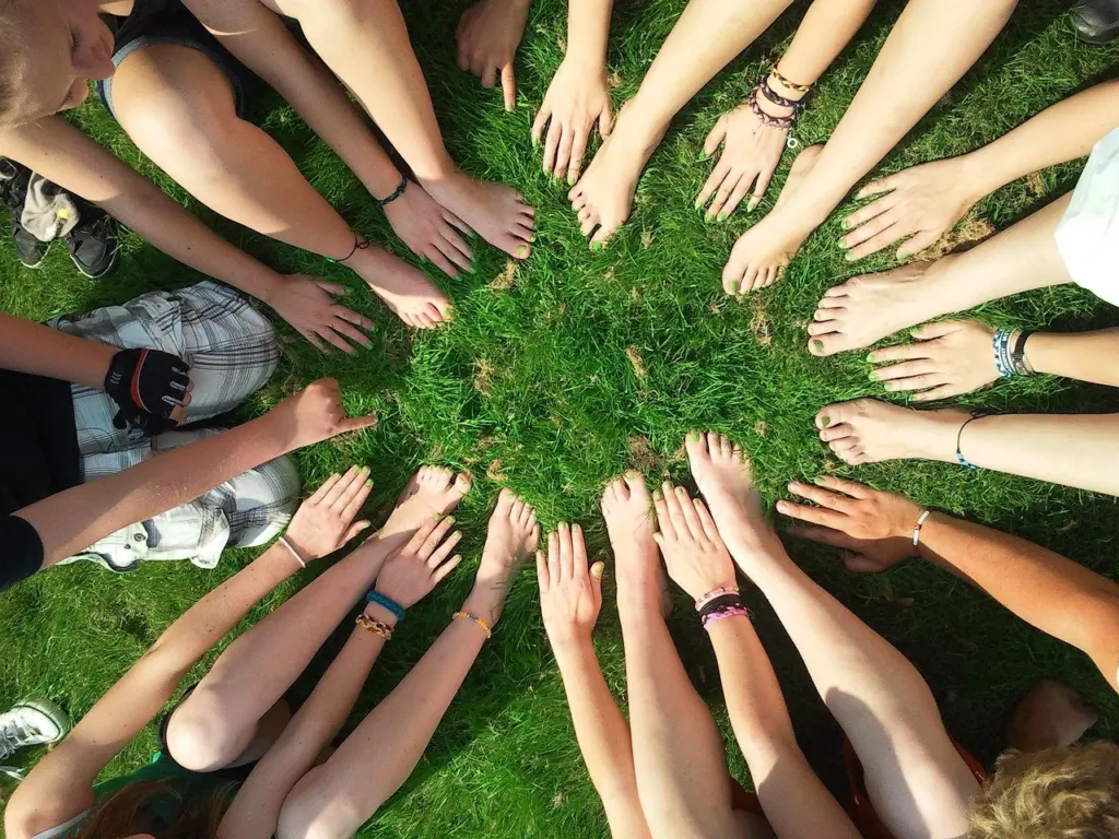 Community Service Ideas for Youth Groups and Churches